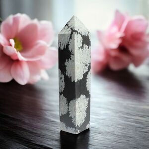 Snowflake Obsidian‎ Crystal Tower (#7)